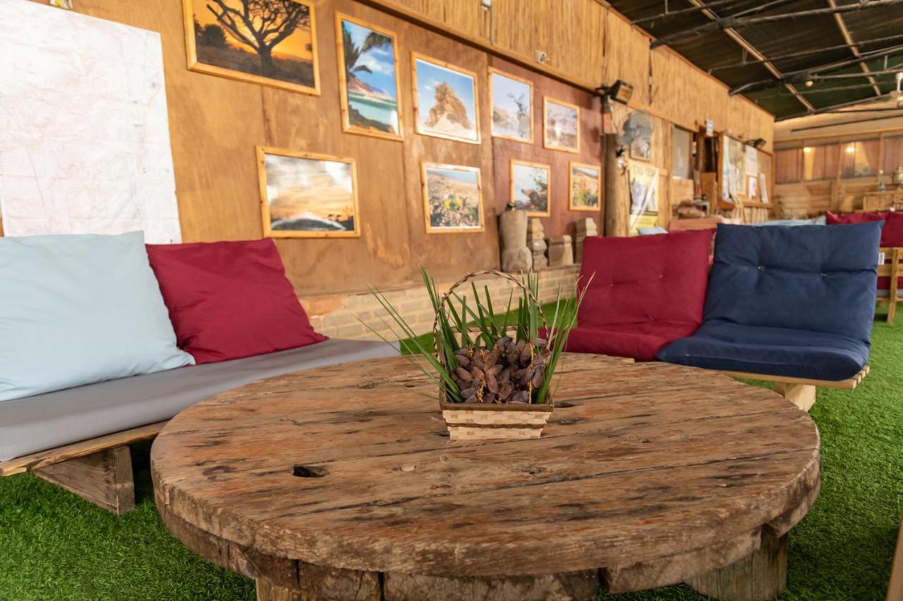 Desert Routes Inn Shvilim ba Midbar Hazeva Bagian luar foto