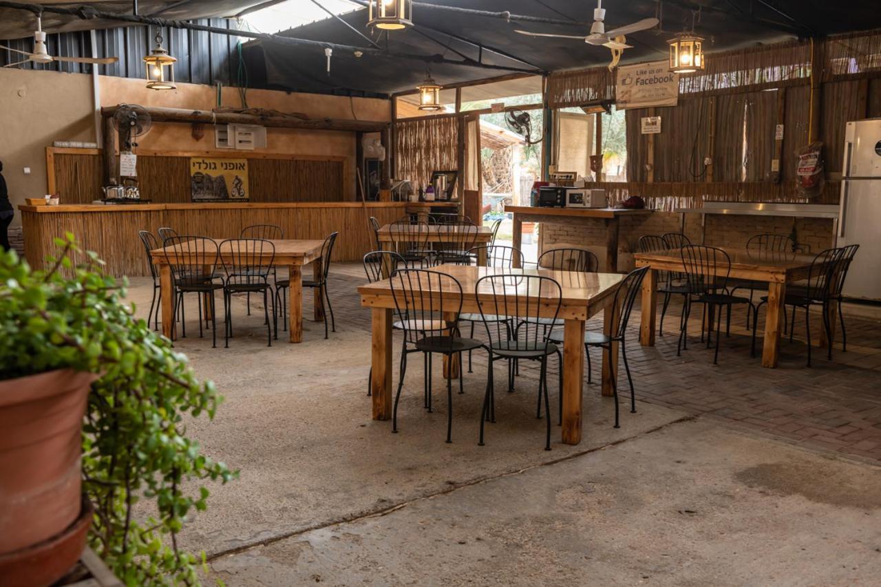 Desert Routes Inn Shvilim ba Midbar Hazeva Bagian luar foto