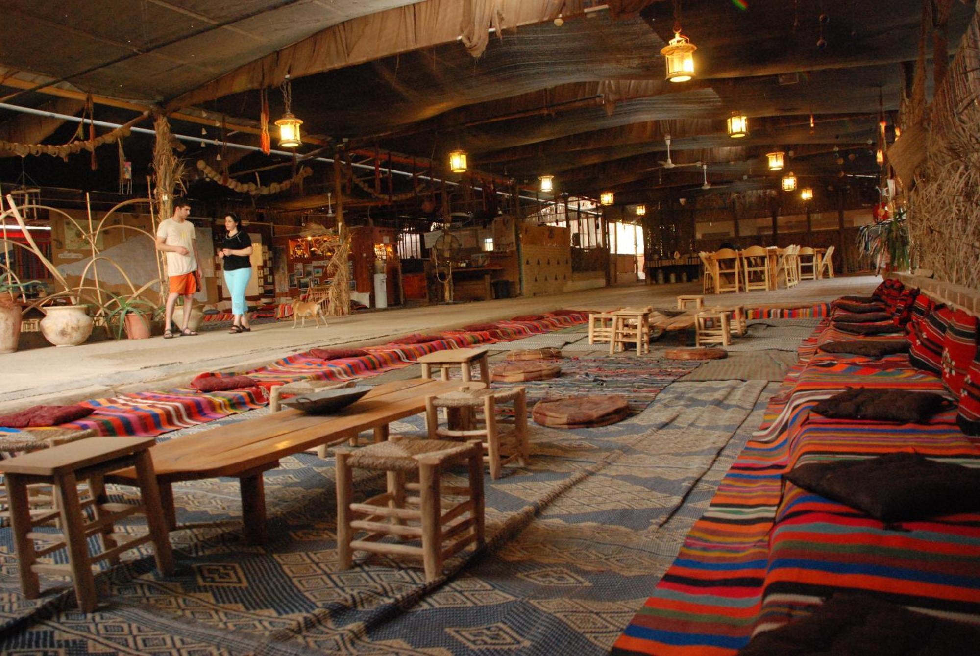 Desert Routes Inn Shvilim ba Midbar Hazeva Bagian luar foto